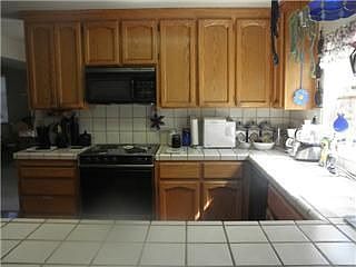 3rd image of 1691 Bella Vista Dr