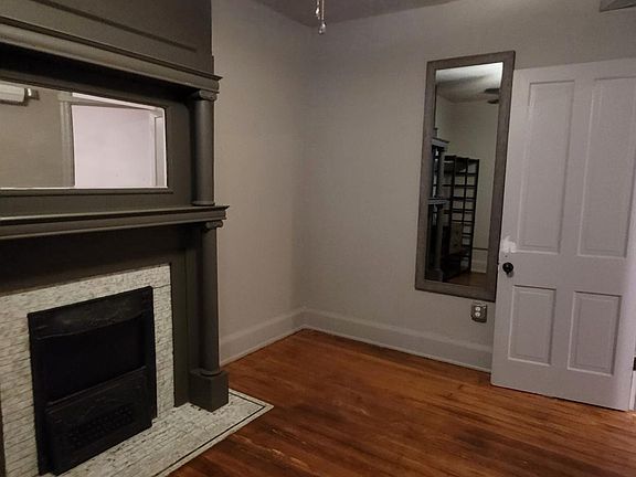 5th image of 12 W Court St #6