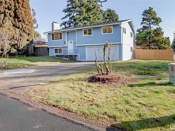 5th image of 1304 Wynoochee Pl NE