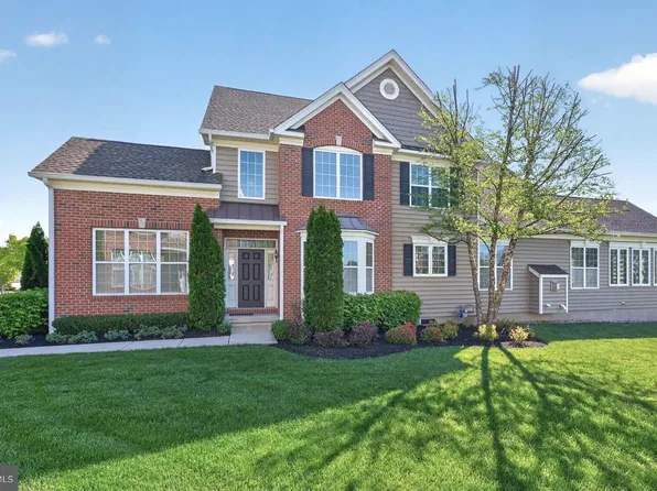 304 Dye Way, Moorestown, NJ 08057