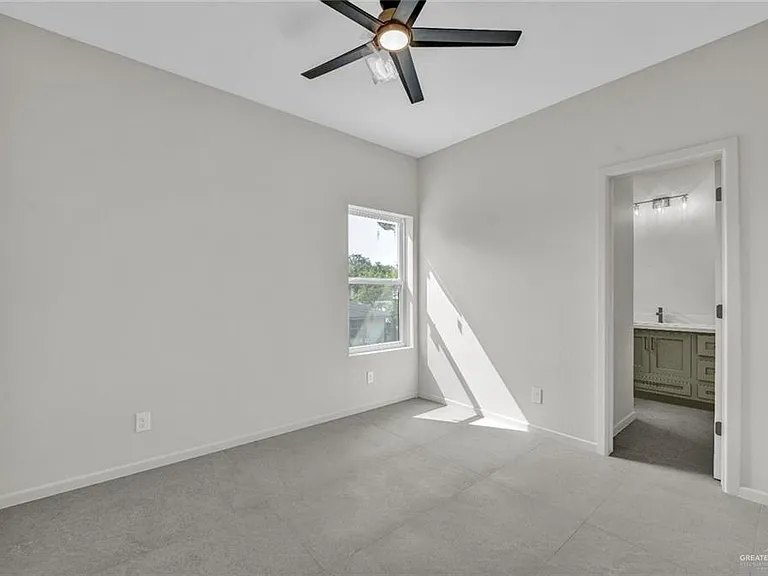 920 S Bicentennial Blvd — Photo 20