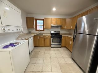 6138 168th St FL 2, Flushing, NY 11365