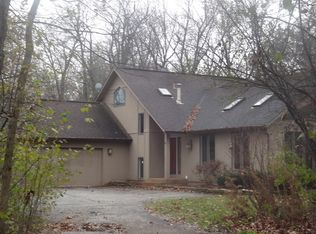 32 Sequoia Rd, Hawthorn Woods, IL 60047