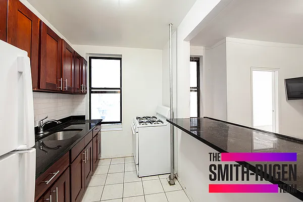 Rented by R New York | media 3