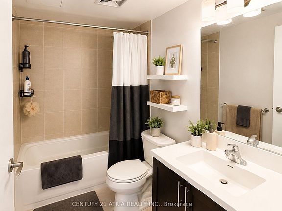 5th image of 830 Lawrence Ave W #405