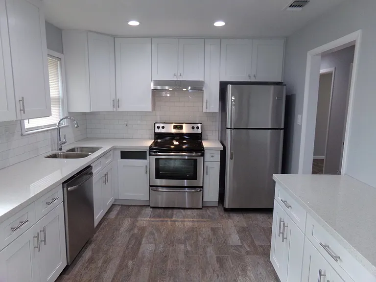 4201 Wycliff Dr — Photo 7
