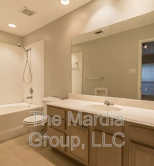 3904 Brandon Park Dr — Photo 22