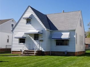 8206 Renwood Dr, Parma, OH