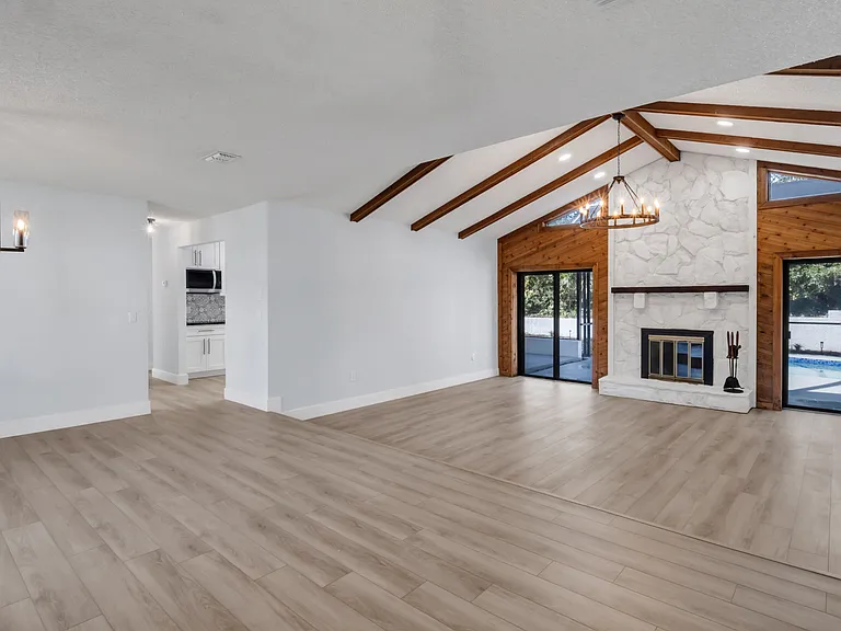 4907 Parson Brown Ln — Photo 19