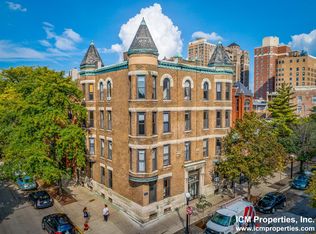 358 W Dickens Ave #3F, Chicago, IL 60614