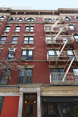 Rented by Compass | media 15