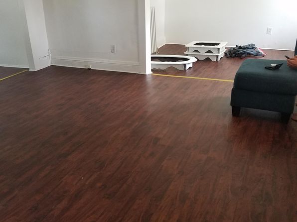 241 W Jackson St