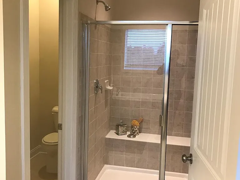 4226 Vallonia Dr — Photo 5