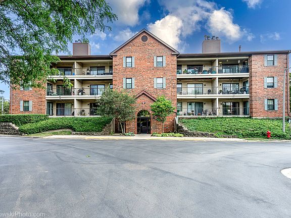 2nd image of 641 Hapsfield Ln APT 201