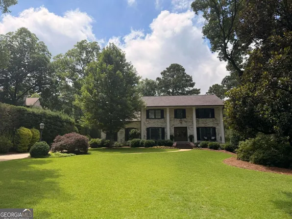 2563 Fairoaks Rd, Decatur, GA 30033