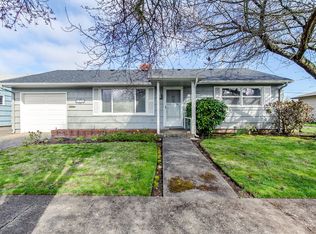 1390 Pleasant St, Springfield, OR 97477