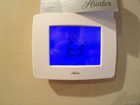 2nd image of 5412 Lindley Ave Unit 109