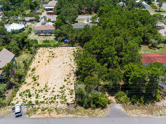 4th image of 22115 Lakeview Dr