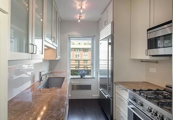 5th image of 605 Park Ave APT 16B