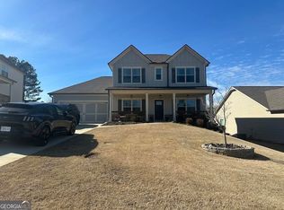 543 Calgary Downs Dr, Winder, GA 30680