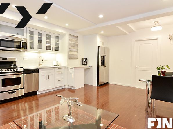 150 W 51st St APT 1829