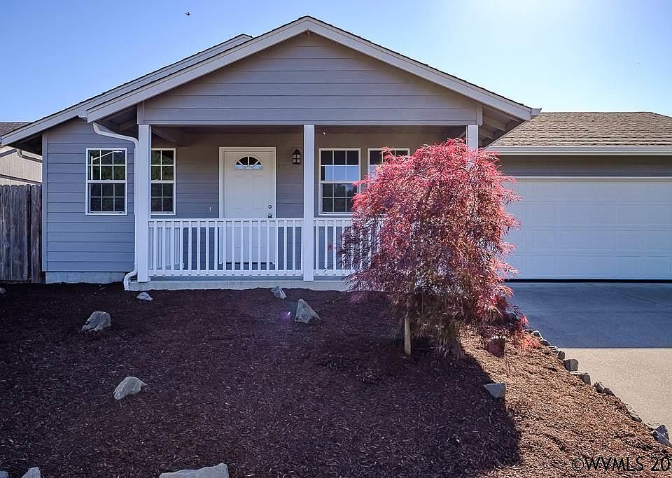 1st image of 6915 2nd St SE