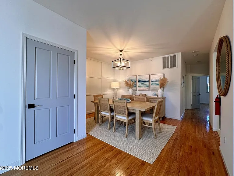 1005 Trenton Ave #4 — Photo 3
