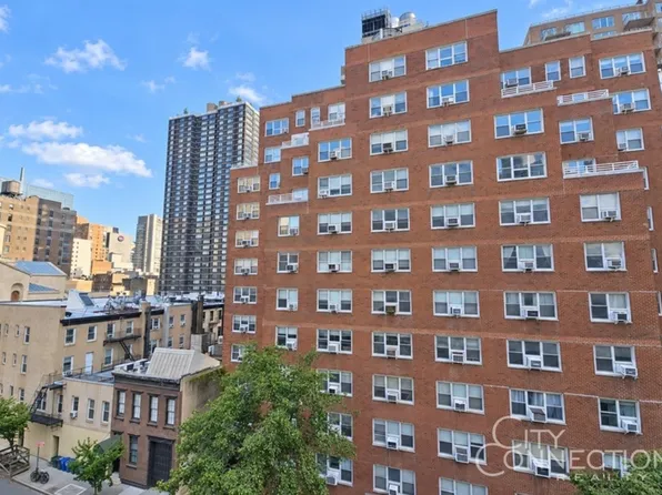 245 E 35th St, New York, NY