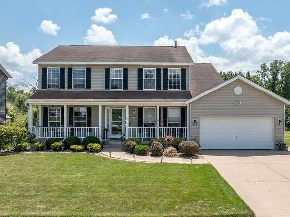 2011 Fox Trail Dr NE