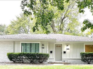 1910 63rd St, Windsor Heights, IA 50324