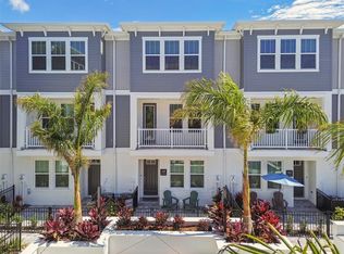 448 31st Ln N, Saint Petersburg, FL 33713
