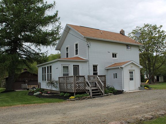 Back Entrance at 2nd Drive