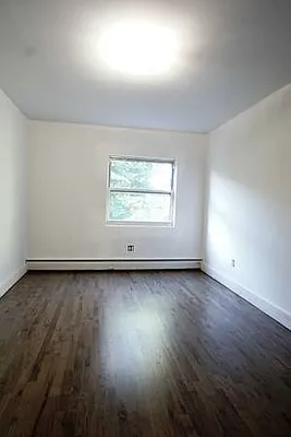 Rented by Premier Metro Realty Corp | media 40