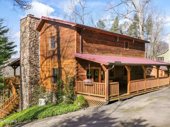 503 Domar Ct, Townsend, TN 37882