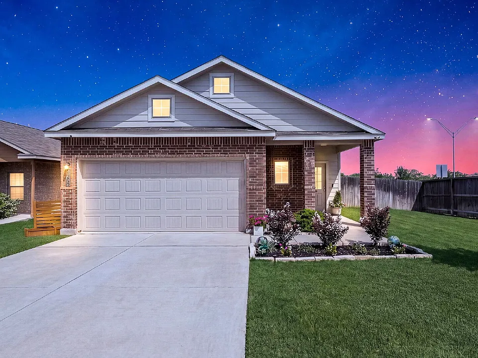 5702 Cicada Cir