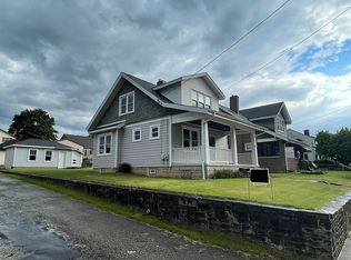 10 W 4th Ave, Latrobe, PA