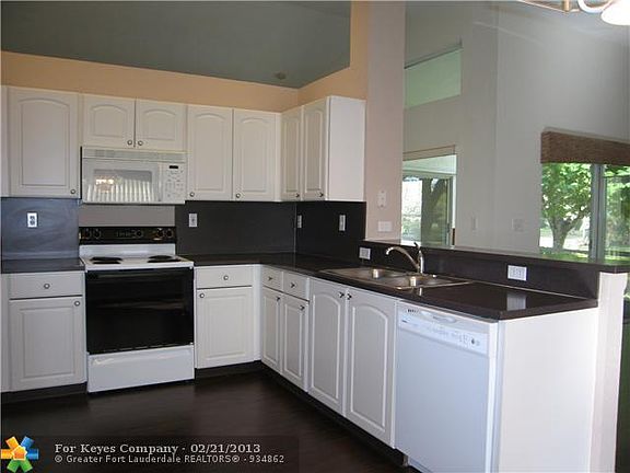 4th image of 3205 NW 123rd Ave