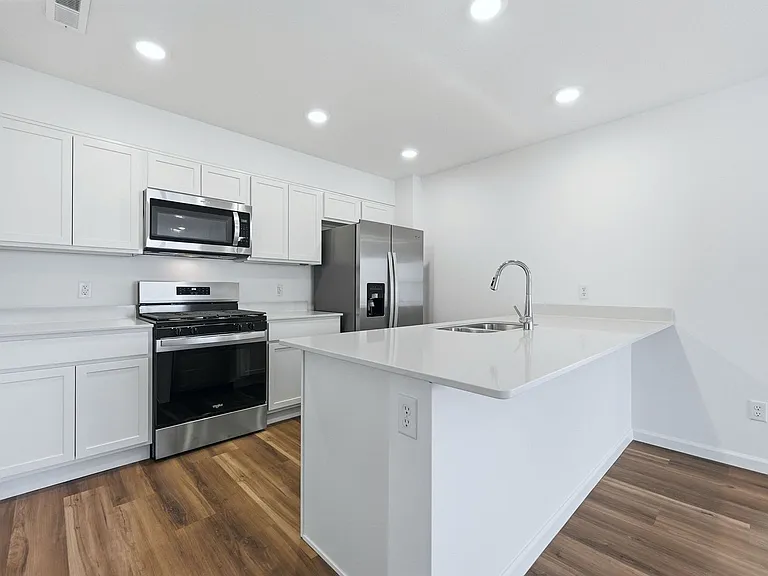 Thunderhawk Villas — Photo 108