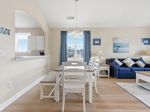 Enjoy meals together in this welcoming dining space.