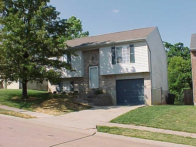 1st image of 3948 Woodchase Dr