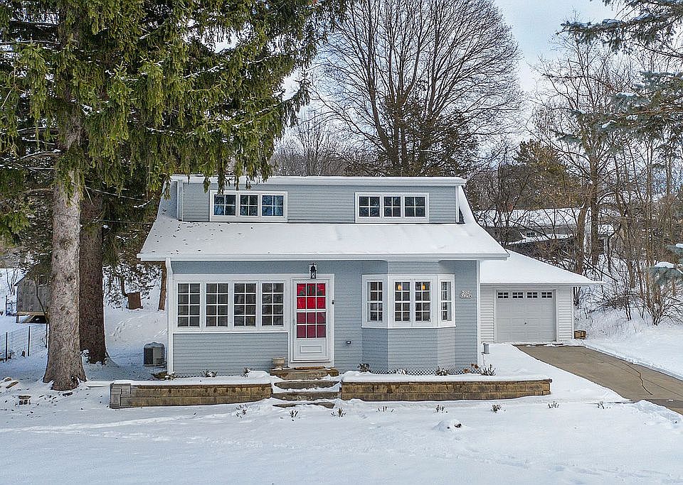 Charming Bungalow