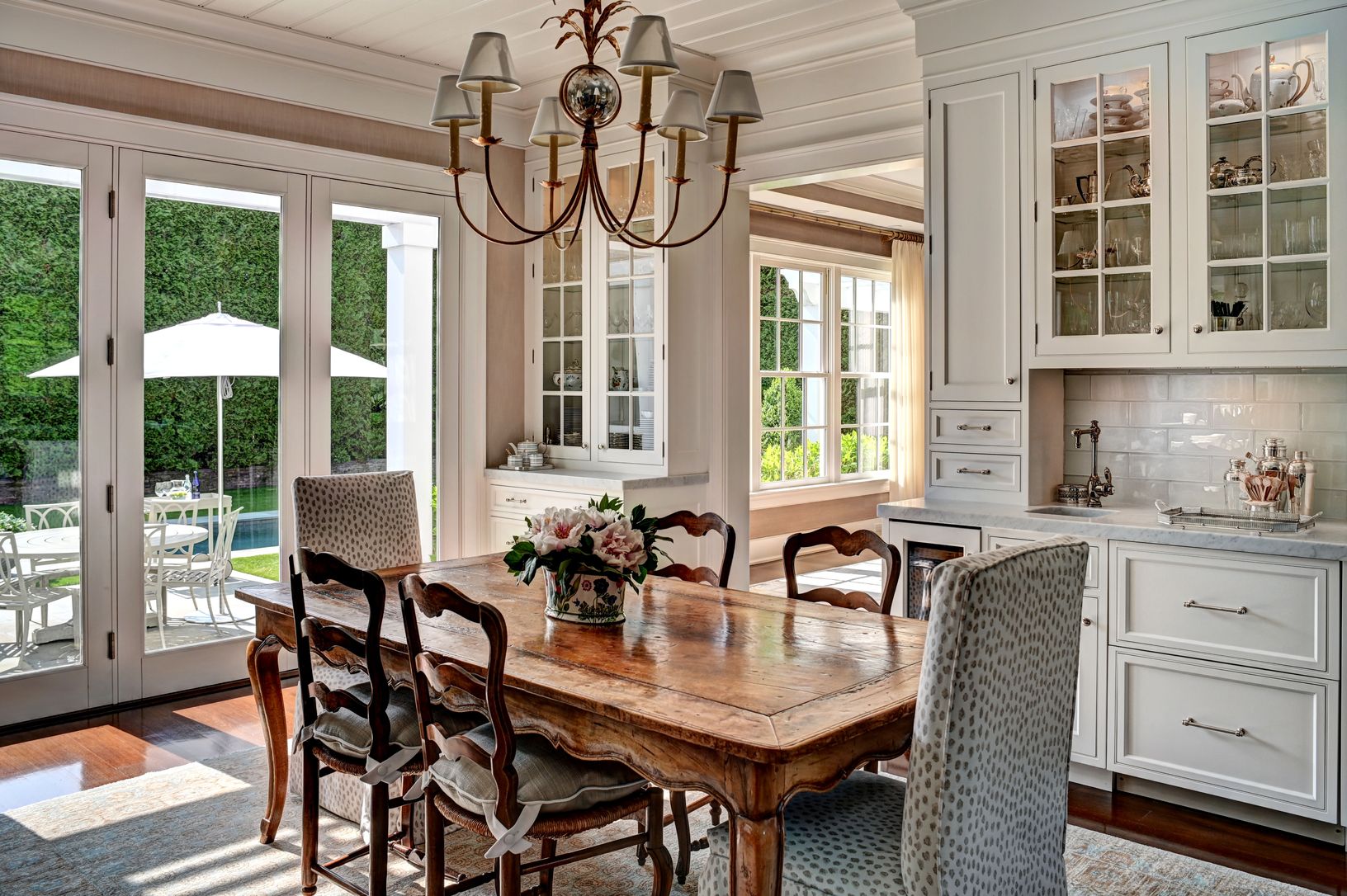  Informal Dining