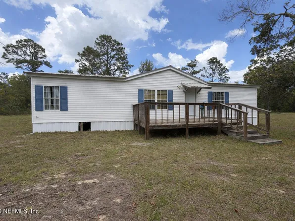 671 COUSINTOWN Road, Interlachen, FL 32148