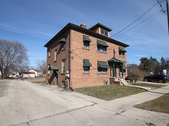 4th image of 1307 Vernon St
