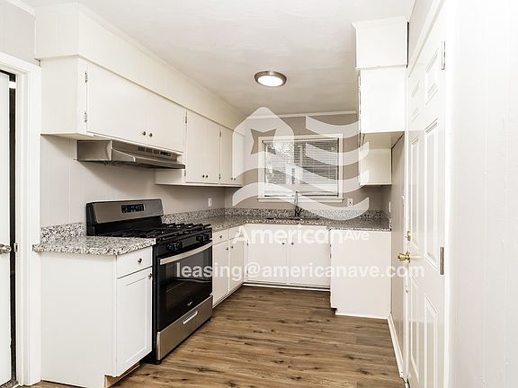 1847886_005_kitchen_14101050.jpg