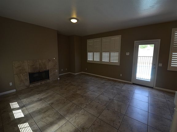 2nd image of 2796 Melissa St