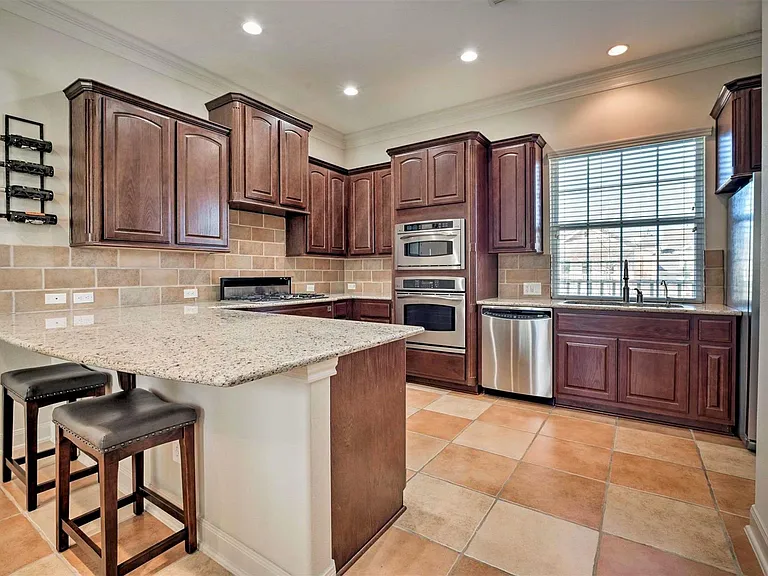 91 Low Country Ln — Photo 3