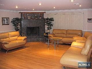 Family Room w/ Fireplace