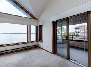 3905 Monona Dr APT 10, Monona, WI 53716