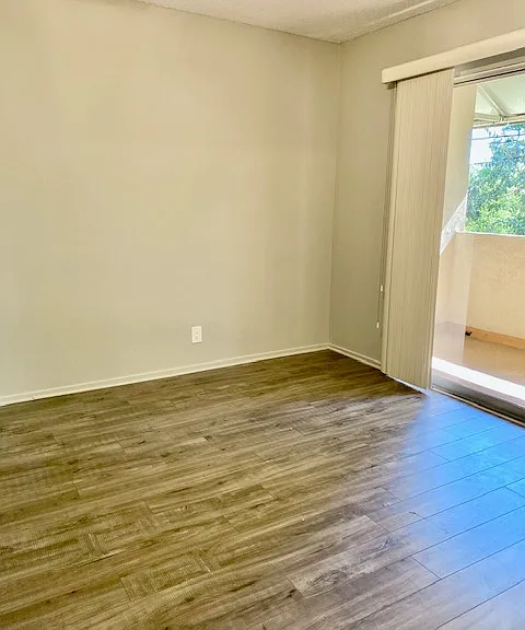 501 Magnolia St #208 — Photo 13